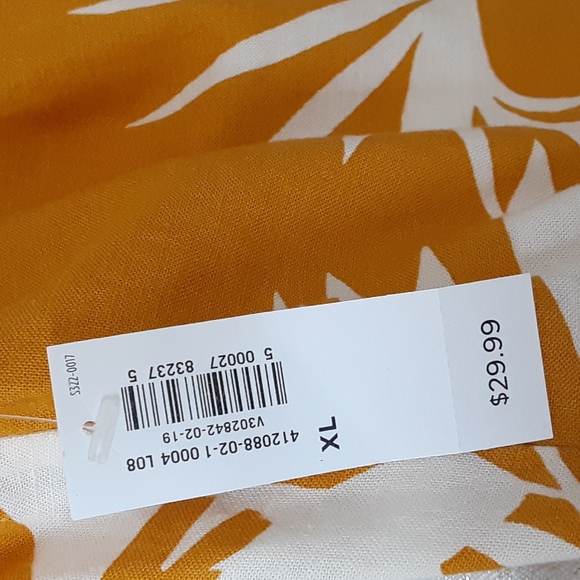 Summer Top - Picture 2 of 2